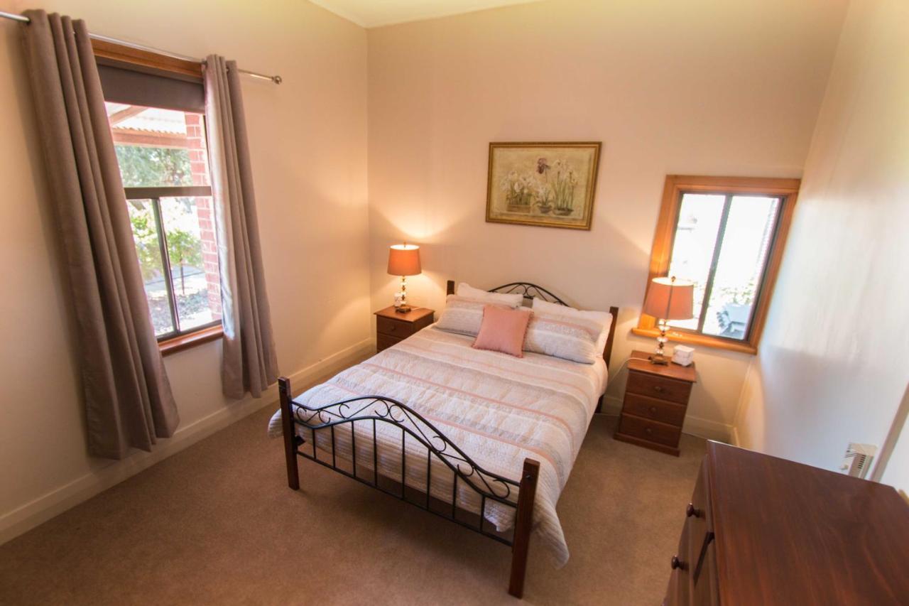 Glenlee Apartment *